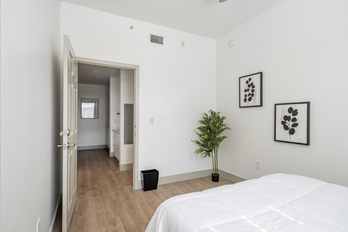 4B 3Ba Premium Family Apartment With Gym Шарлът Екстериор снимка