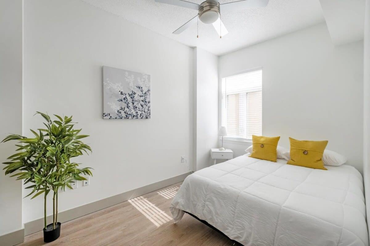 4B 3Ba Premium Family Apartment With Gym Шарлът Екстериор снимка